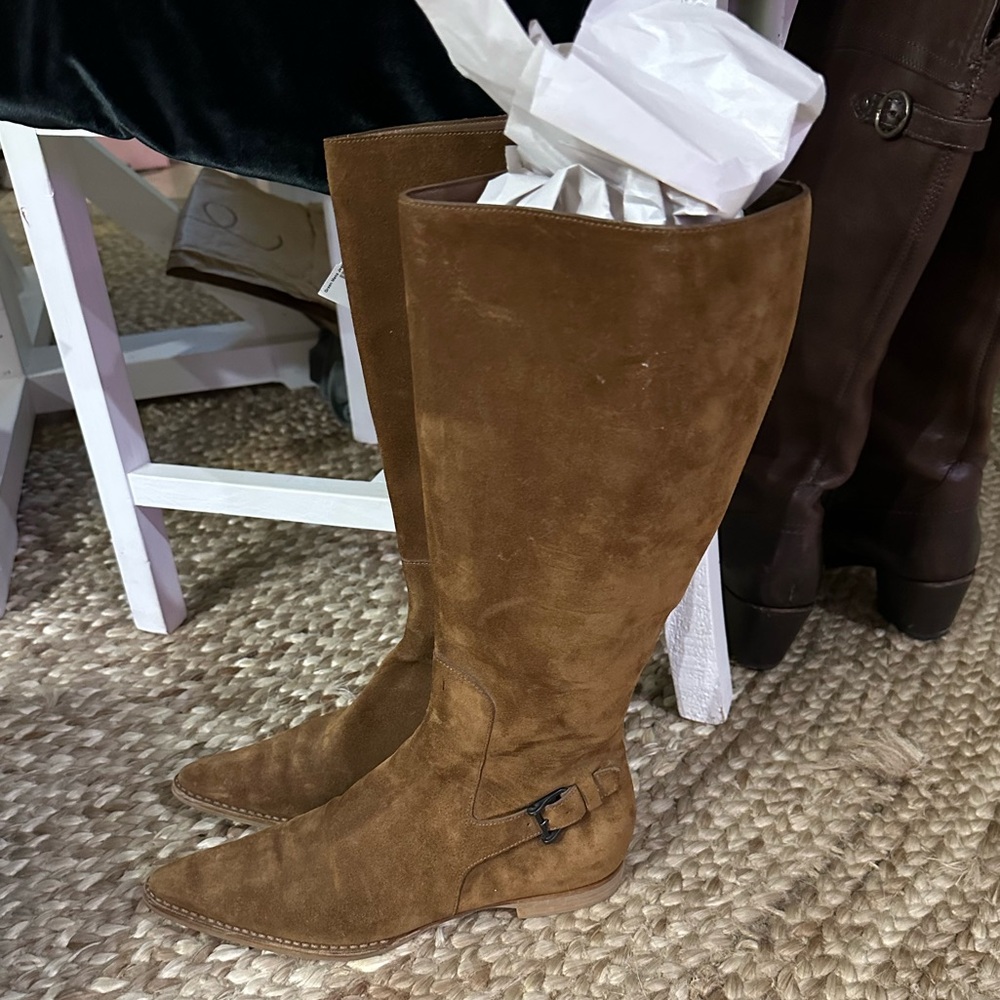 Gucci Brown Suede Heeled Boots